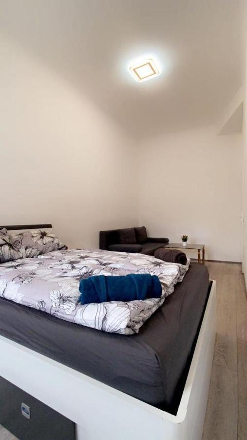 Premier Quad Room Wh Vienna Luaran gambar